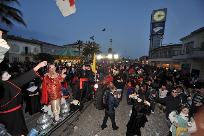 Ingrandisci la foto